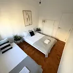 The Crespo House 3d - Лиссабон