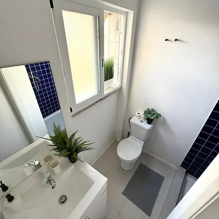 The Crespo House 3d - * Lisboa